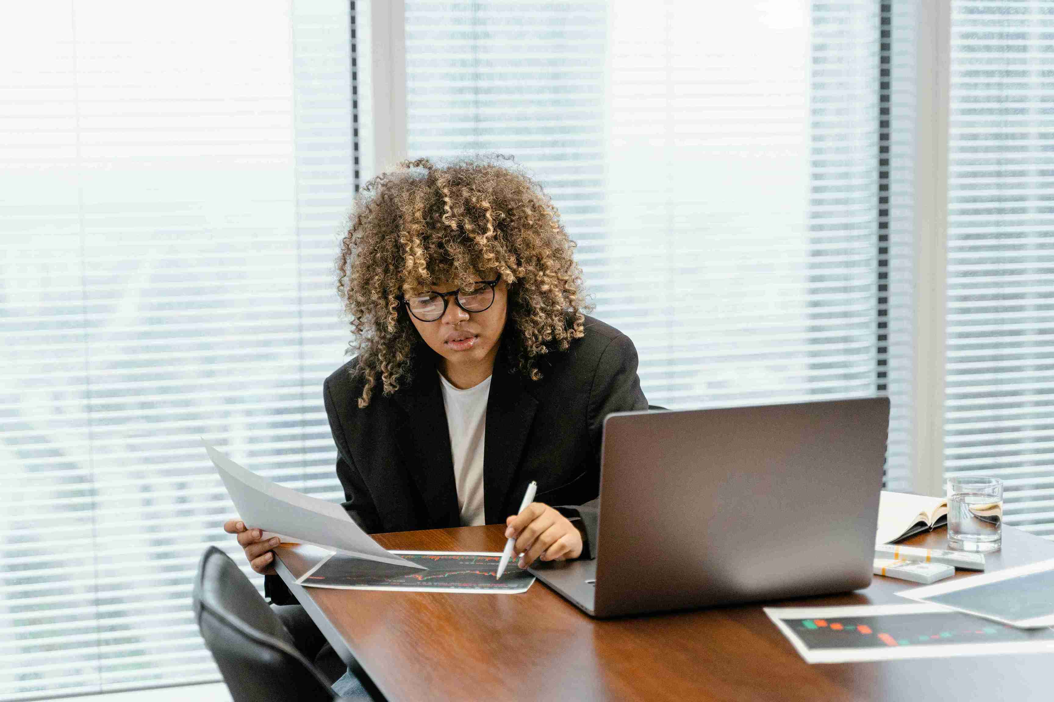 Financial Services Search Firms